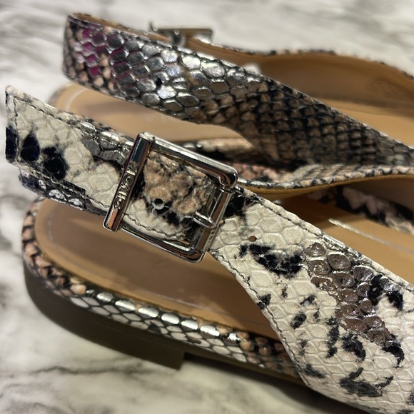 Women's Vionic Jade Flat Slingback Silver Boa Metallic Leather 8 - Picture 10 of 13